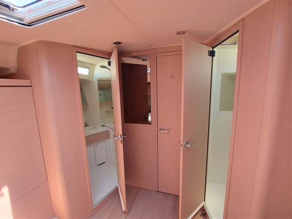 2021 BENETEAU OCEANIS 46.1 FIRST LINE