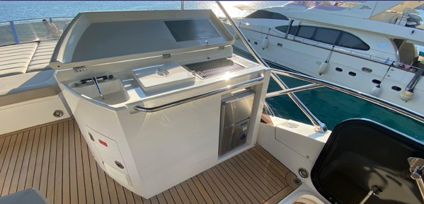 2012 SUNSEEKER MANHATTAN 63