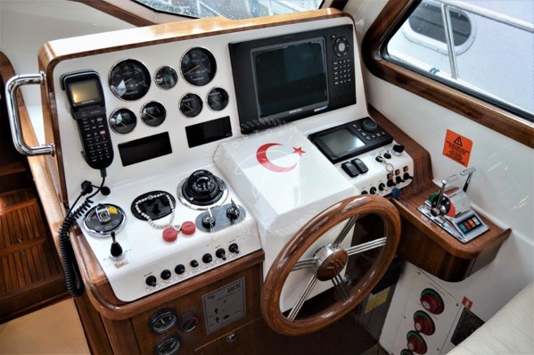 2007 ALEN YACHT 425