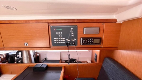 2015 BAVARIA 56 CRUISER