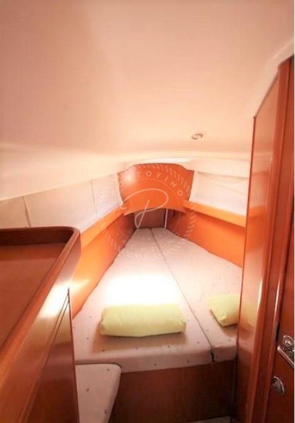 2005 BENETEAU FIRST 40.7