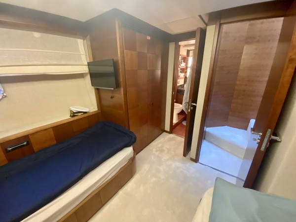 2007 AZIMUT 85