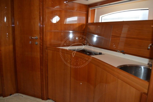 2005 PERSHING 50