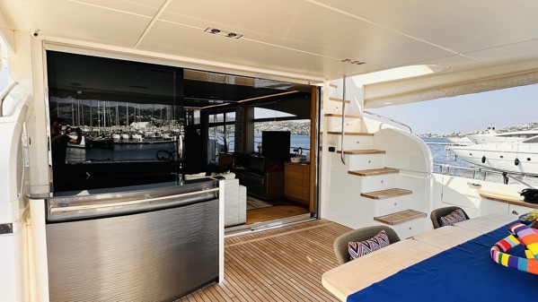 2014 PRINCESS 88