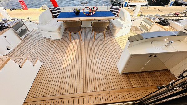2014 PRINCESS 88