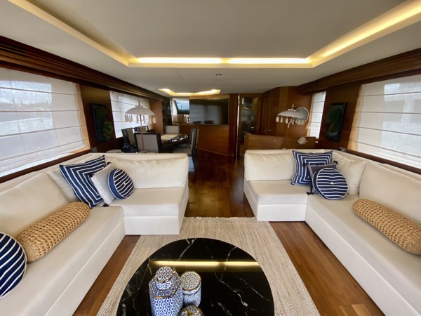 2007 AZIMUT 85