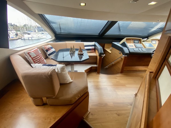 2007 AZIMUT 85