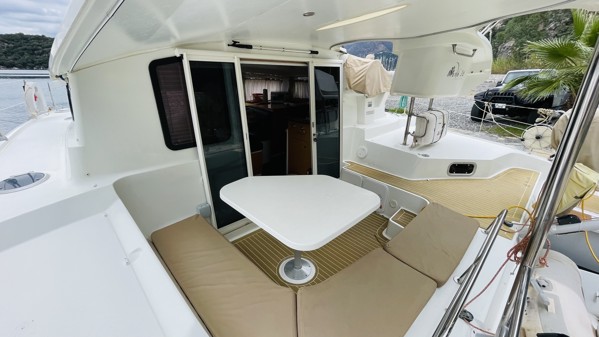 2013 FOUNTAINE PAJOT MAHE 36 EVOLUTION
