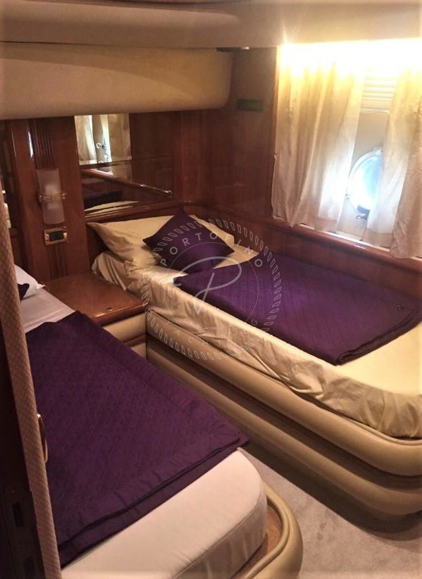 2002 AZIMUT 68 PLUS