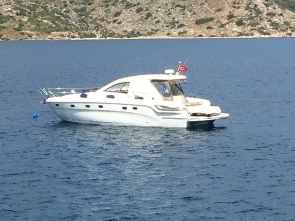2011 BAVARIA 43 HT