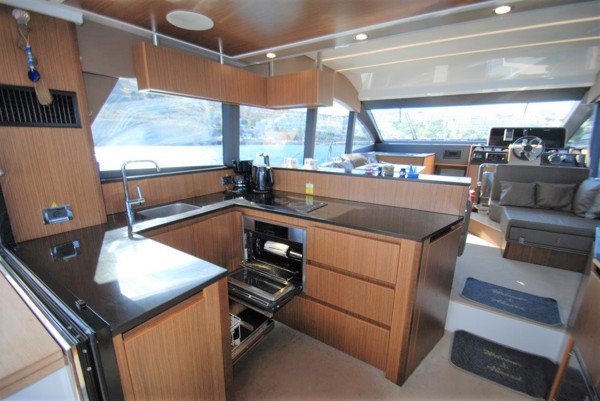 2017 SEALINE F530