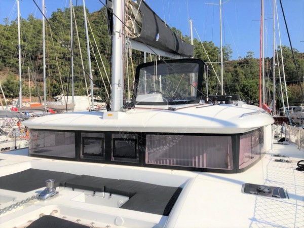 2019 LAGOON 450 F