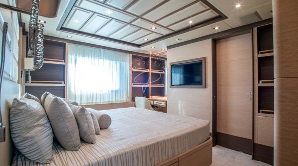 2014 BENETTI CRYSTAL 140