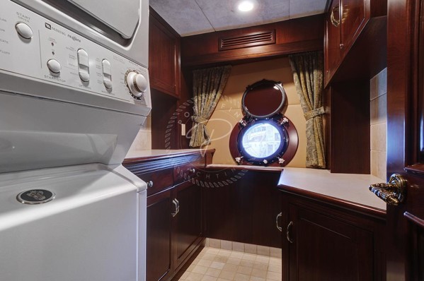 2002 CAPE SCOTT PILOTHOUSE 86
