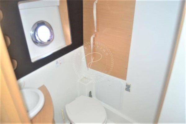 2009 BENETEAU MONTE CARLO 37