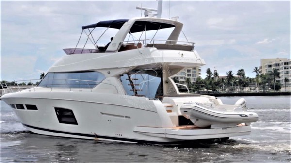 2010 PRESTIGE 60 FLY