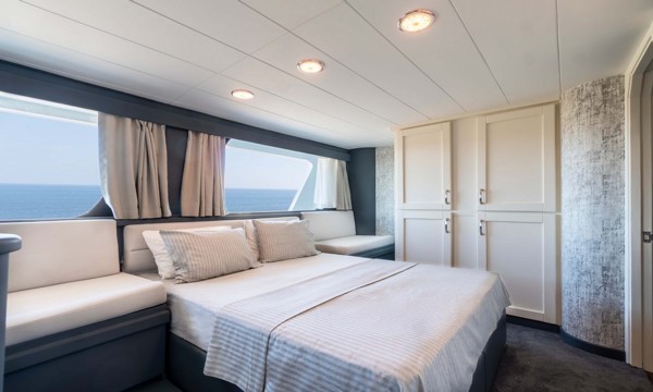 2007/2022 CUSTOM STEEL SUPERYACHT 42M