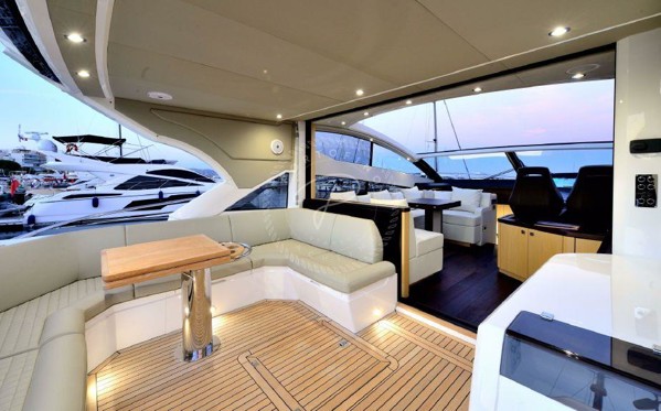 2016 SUNSEEKER PREDATOR 57