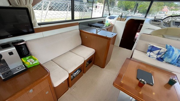 2012 BENETEAU ANTARES 42