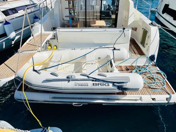 2017 PRESTIGE 420 FLY