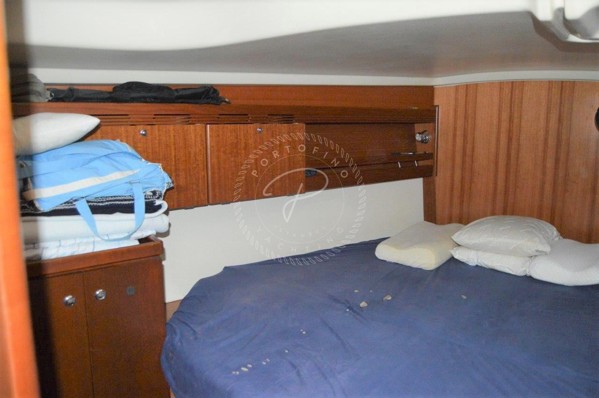 2005 DUFOUR 44