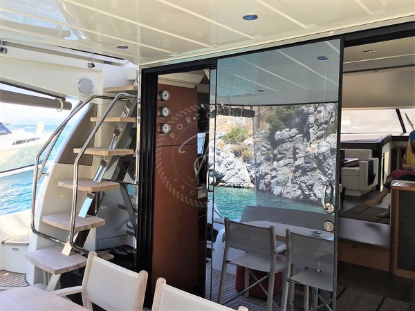 2011 PRESTIGE 500 FLY