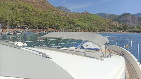 2012 AZIMUT 78 FLY