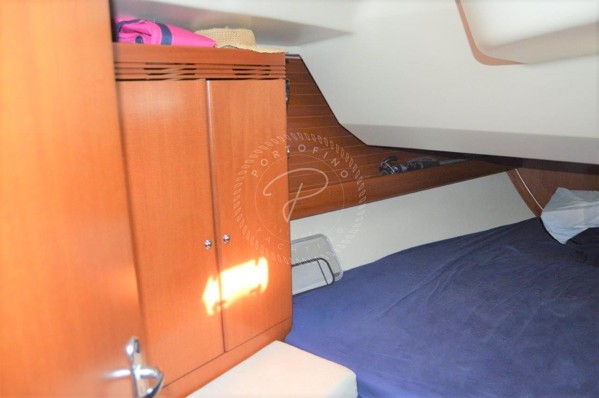 2005 DUFOUR 44