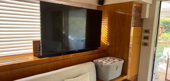 2012 SUNSEEKER MANHATTAN 63