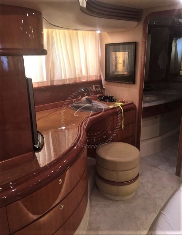 2002 AZIMUT 68 PLUS
