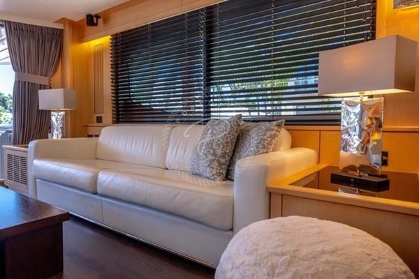 2014 SUNSEEKER MANHATTAN 88
