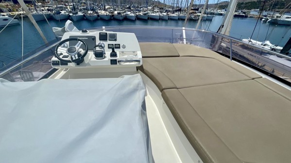 2013 PRESTIGE 500 FLY