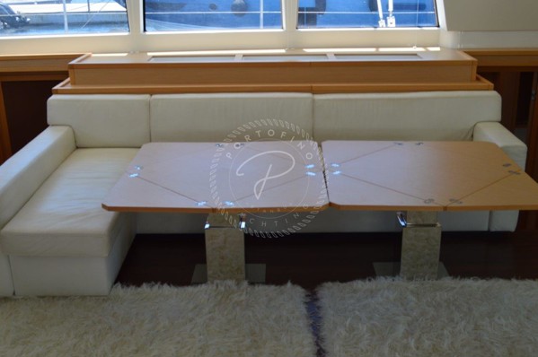 2012 LAGOON 620