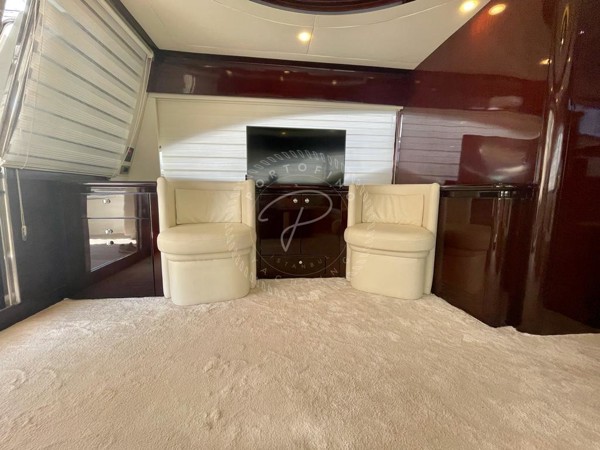 2003/2020 FERRETTI YACHTS 680