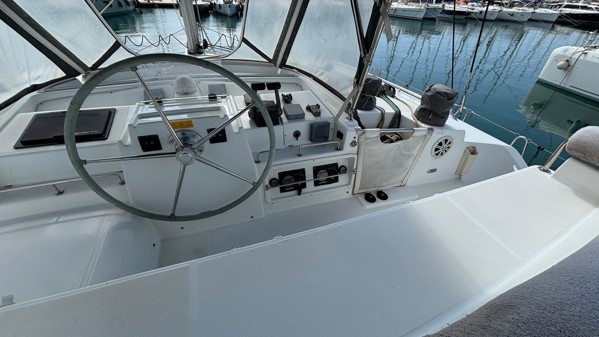2008 LAGOON 440