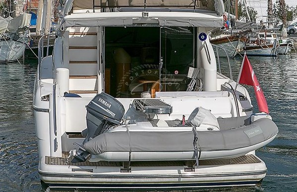 2000 PRINCESS 52