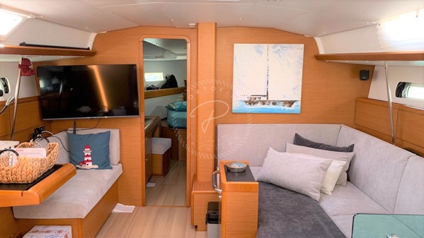 2017 JEANNEAU SUN ODYSSEY 449