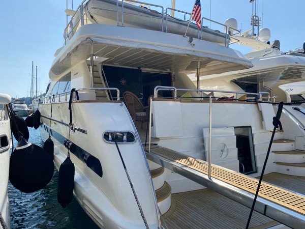 2000 FALCON 86