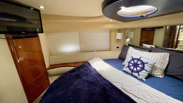 2003 AZIMUT 42 FLY