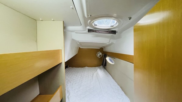 2013 FOUNTAINE PAJOT MAHE 36 EVOLUTION