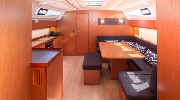 2020 BAVARIA 46 CRUISER