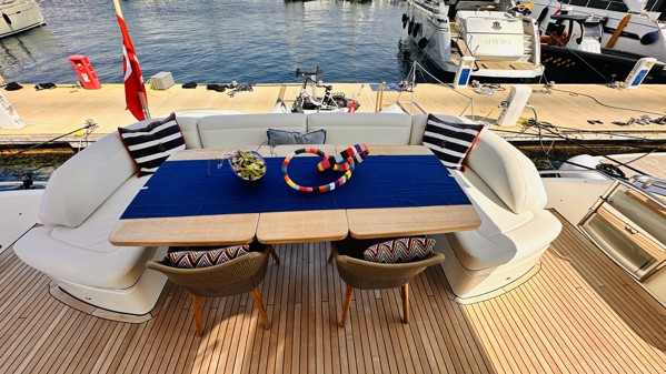 2014 PRINCESS 88