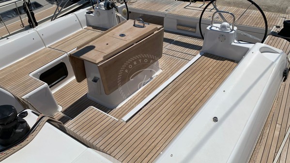 2018 DUFOUR 56 EXCLUSIVE