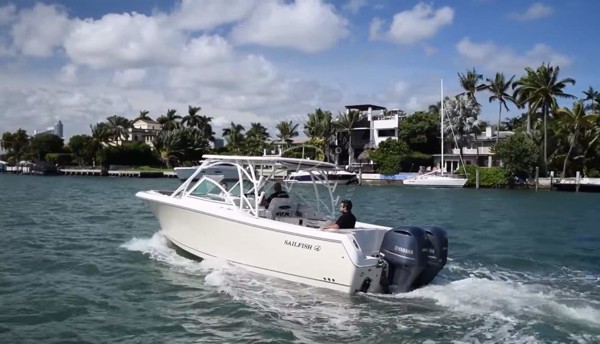 2016 SAILFISH 325 DC