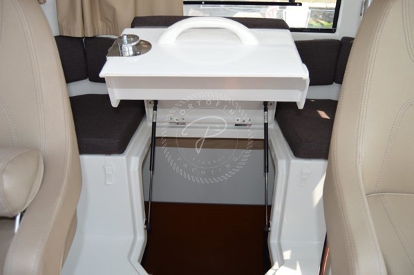2014 JEANNEAU MF 855 MARLIN