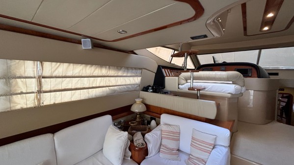 2004 FERRETTI YACHTS 590