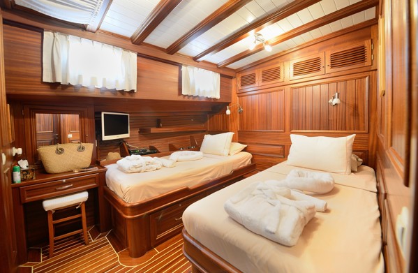 2007 GULET 32M