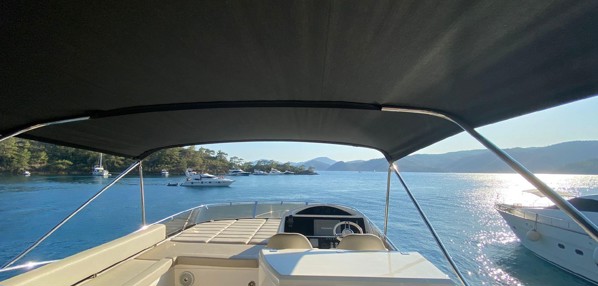 2012 SUNSEEKER MANHATTAN 63