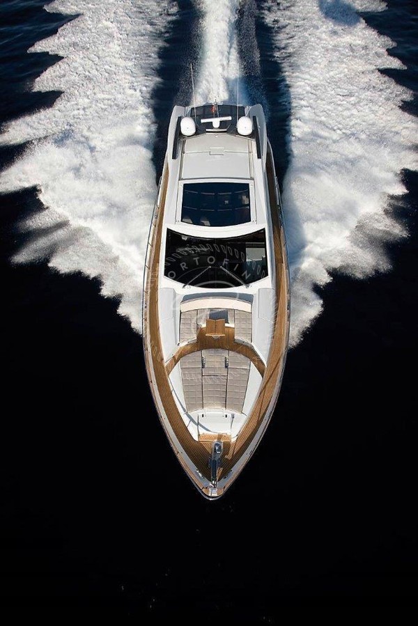2011 ABSOLUTE 70 STY