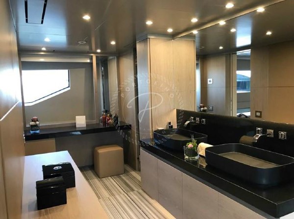 2019 BENETTI CLASSIC 132 SUPREME